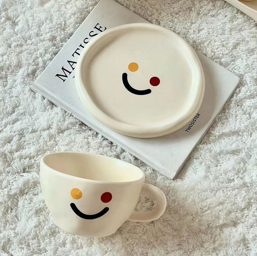Porcelain Cup "Smiley Face" Artedimo 