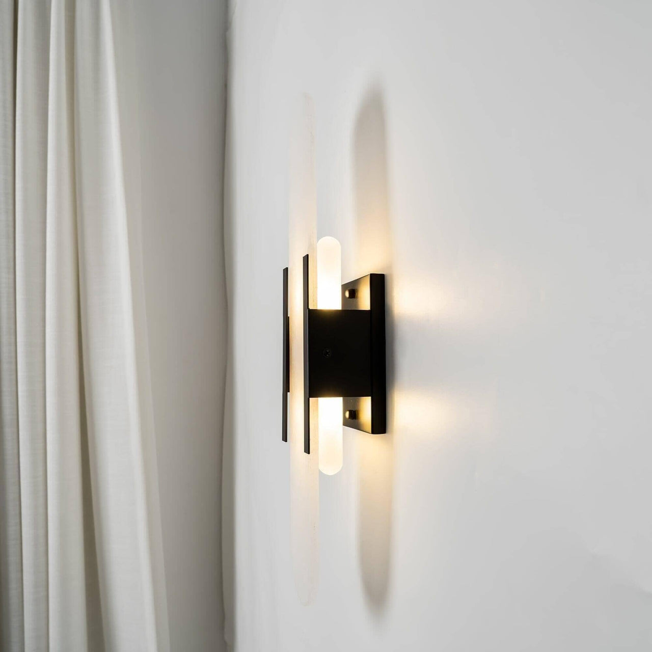 "Alabaster Dream" Marble Wall Lamp Sconce in Black / Gold Wall Sconce Lamp Artedimo 